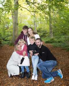 meabh-fitzpatrick-photography-portrait-photographer-dublin-live-background-photography (7)